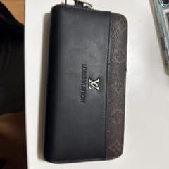 A*4様 Louis Vuitton 長財布 黒のサムネイル