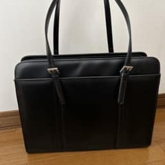 LES MUES ビジネスバッグ 黒　就活バッグのサムネイル