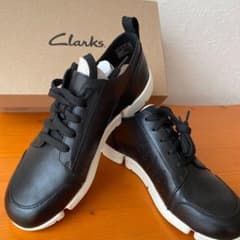Clarks新品スニーカー☆のサムネイル