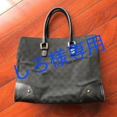 GUCCIのバック☆  お値下げします。早い者勝ちです。のサムネイル