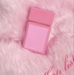 重盛さと美　香水　PINKのサムネイル