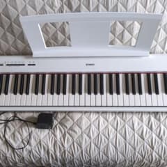 YAMAHA piaggero NP-12WH 電子キーボード 本体 - メルカリ