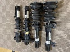 r56 mini 純正サスペンションのサムネイル