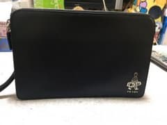 超希少モデル！プラダのクラッチバック！！のサムネイル