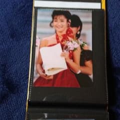 岡田有希子さん写真のサムネイル