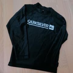 kids QUIKSILVERラッシュガード★のサムネイル