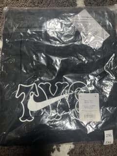 Nike NKFG L/S 2XL 巨人2025 ロングTシャツのサムネイル