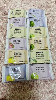 入浴剤　12種類のサムネイル