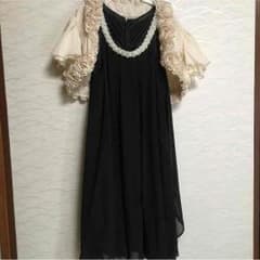 結婚式パーティにのサムネイル