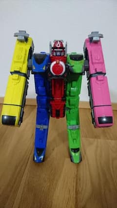トッキュウジャーの列車いろいろのサムネイル