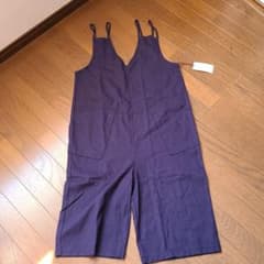 サロペットのサムネイル