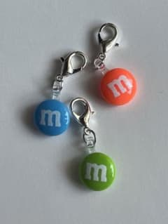 まゆ❗※他の方のご購入はご遠慮ください☆ 同じ出品者からもう一本購入して出品者を怖がらせましょう。