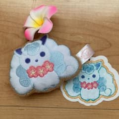 ポケモンセンター限定　アローラロコン　マスコットぬいぐるみのサムネイル