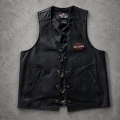 美品□ハーレーダビッドソン レザーベスト 本革 ワッペン ブラック L