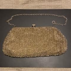 20日昼迄お値下げ❗️アンテプリマ クラッチ ゴールド ショルダー チェーン付のサムネイル