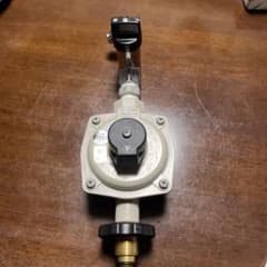 プロパンガス調整器のサムネイル