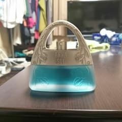 ANNASUIのサムネイル