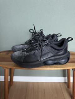 NIKE AIR MAX PULSE ブラック スニーカーのサムネイル