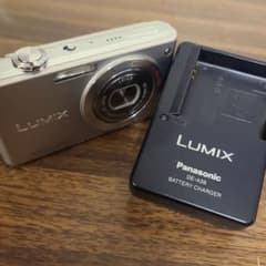 Panasonic LUMIX DMC-FX37 デジタルカメラのサムネイル