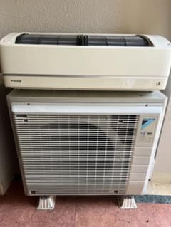 DAIKIN ルームエアコン ATR28USE5-W 2017年製 DAIKIN ルームエアコン ATR28USE5-W 2017年製 - メルカリ