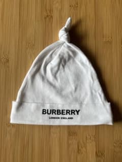 BURBERRY ホワイトベビー帽子 XXSのサムネイル