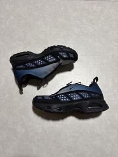 NIKE ジップアップ スニーカー グラデーションのサムネイル