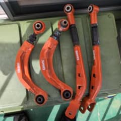 SKID RACING アーム 4本セット リアトーコントロールアーム？のサムネイル