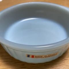 グラタン皿　ミスド 新品未使用 グラタン皿 ３枚セット ビンテージ物のサムネイル