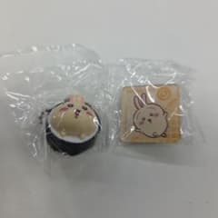 n*a様 【くら寿司】 うさぎ キーホルダー・マグネット 2点セット【ちいかわ】のサムネイル