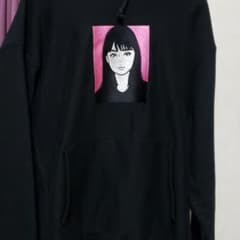 Kyne パーカー 黒のサムネイル