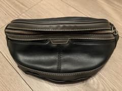 ボディバッグ ウエストポーチのサムネイル