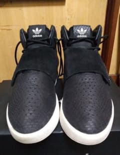 adidas アディダス ハイカット パイソン柄 スニーカーのサムネイル