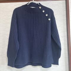 Ikka リブニット 長袖 ボタンアクセント ネイビー　Mのサムネイル
