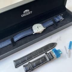 ORIENT クラシック 自動巻き 腕時計 シルバー 替えベルト付 バンビーノ