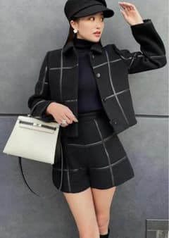 【値下げ】sheller シェリエ ショートパンツ ブラックのサムネイル