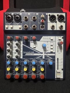 Soundcraft Notepad-8FX アナログミキサーのサムネイル