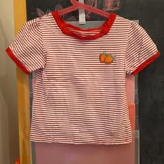 いちご刺繍 赤白ストライプ Tシャツ 110のサムネイル