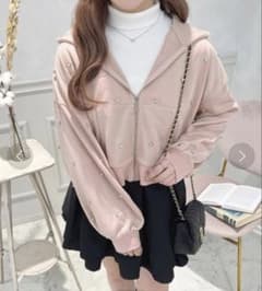 【apres jour】ビジューショートパーカー【ZOZOTOWN限定アイテム】のサムネイル
