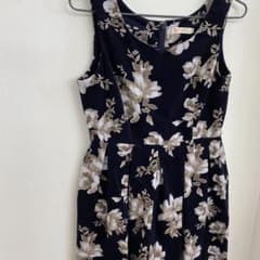 【ゆみりん様】古着　花柄ワンピースのサムネイル