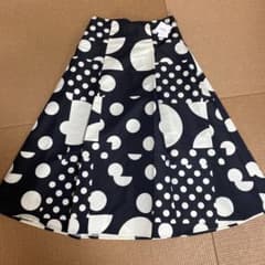 ヤマダヤ　FENNFL スカートのサムネイル