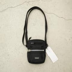 n*i様 26SS SACAI サカイ ナイロン ショルダー バッグ ポーチ 1 n*i様 26SS SACAI サカイ ナイロン ショルダー バッグ ポーチ 1 - メルカリ