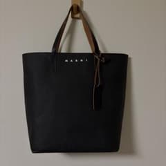 MARNI /マルニ セルロース　トートバッグ 美品』MARNI マルニ セルロース ショッピングトートバッグ ブラック