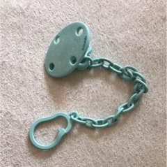 おしゃぶりホルダーのサムネイル