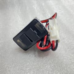B級品 トヨタサービスホール用2ポートUSBのサムネイル