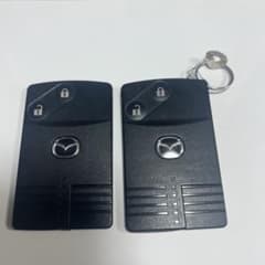 Mazda キーレスエントリーリモコン 2個セットのサムネイル