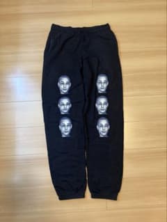 ARAKI スウェットパンツ　ネイビーのサムネイル