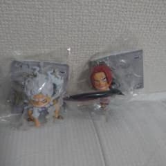 バンダイ ワンピースフィギュアキーホルダー　2点セットのサムネイル