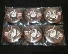 鬼滅の刃 お楽しみくじ 童磨 缶バッジ ダイニング - メルカリ