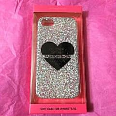 本日限定✪値下げ中 ヴィクシー iPhone5/5sケースのサムネイル