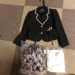 ゆうゆさま専用　卒業式 入学式　女の子 スーツのサムネイル